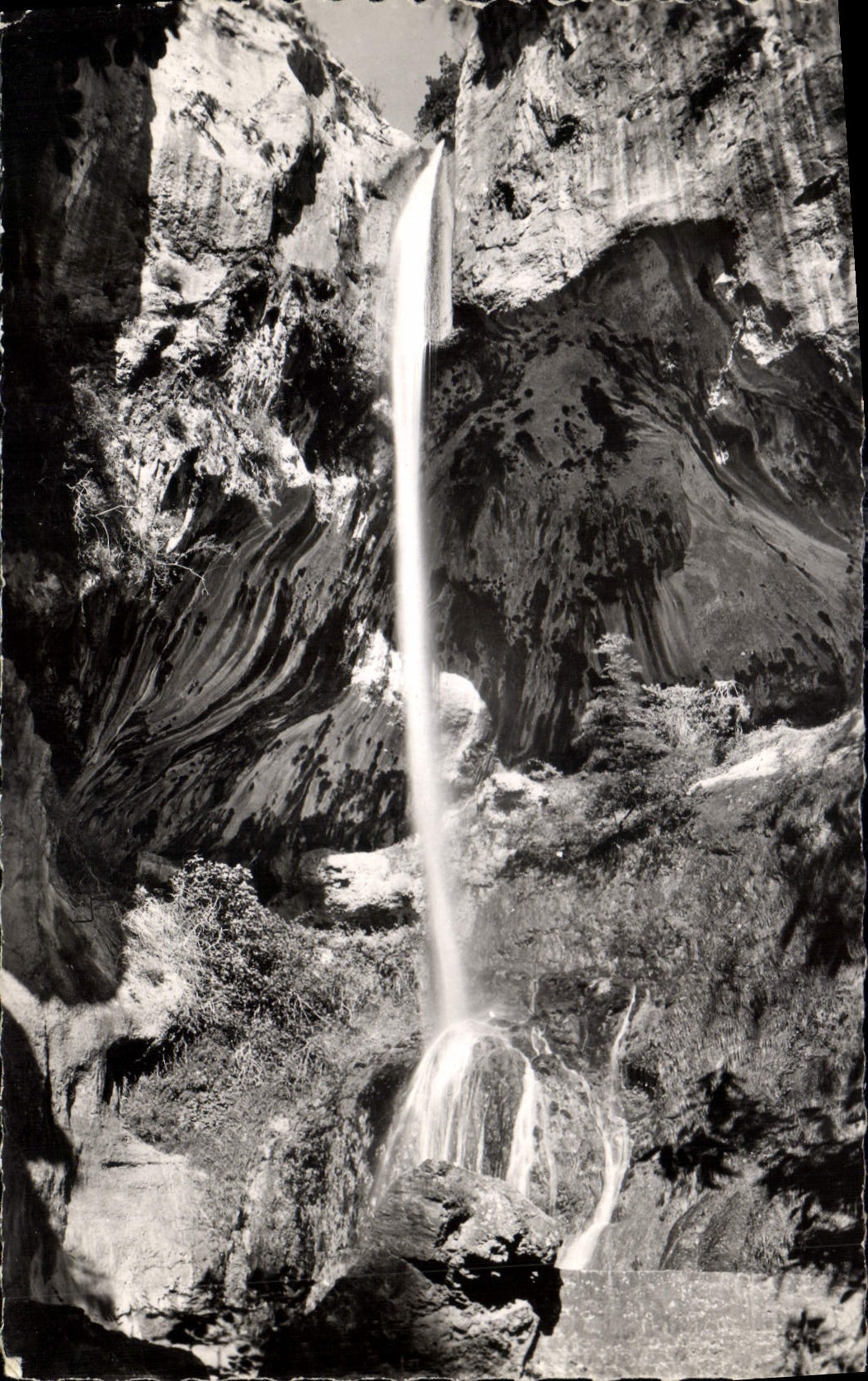 CPA Gotges du Loup Cascade de Courmes