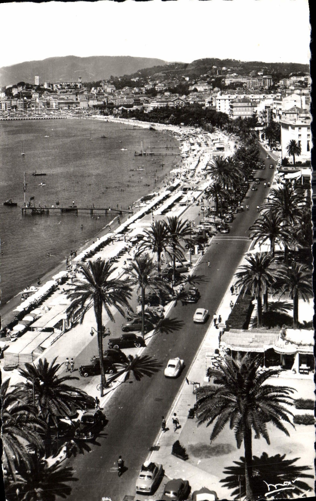 CPA La Cote d'Azur Cannes La Croisette 