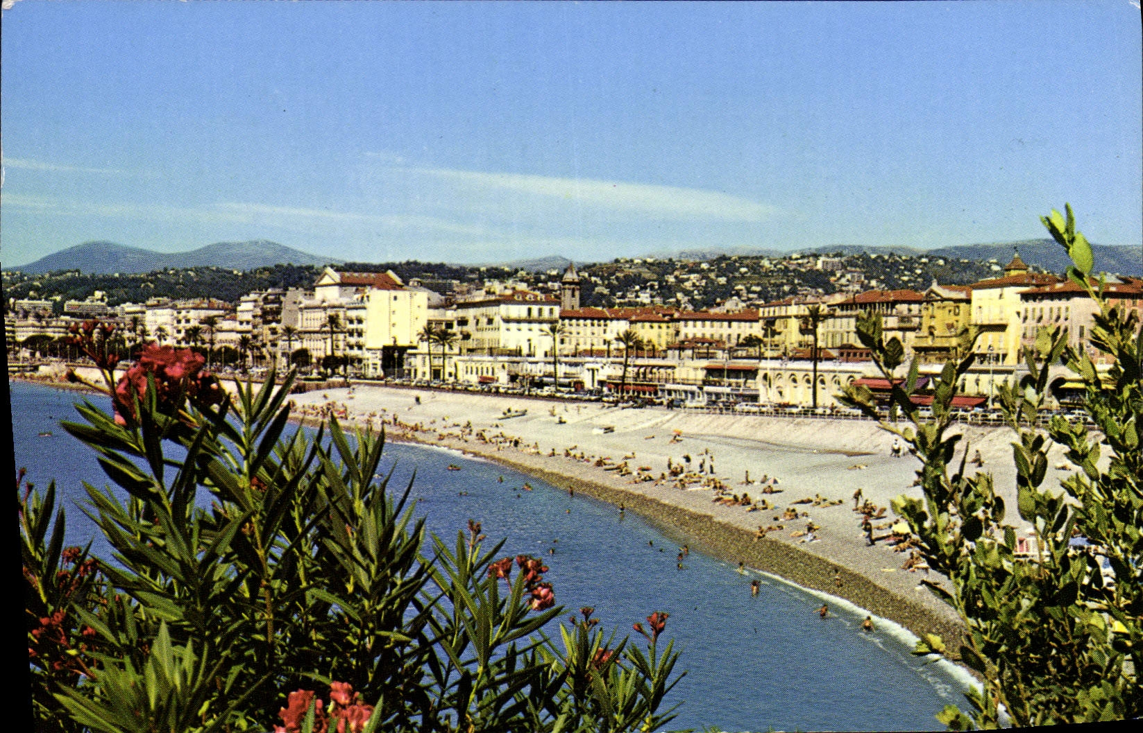 CPA Nice Le Quai des Etats Unis la Plage des Ponchettes
