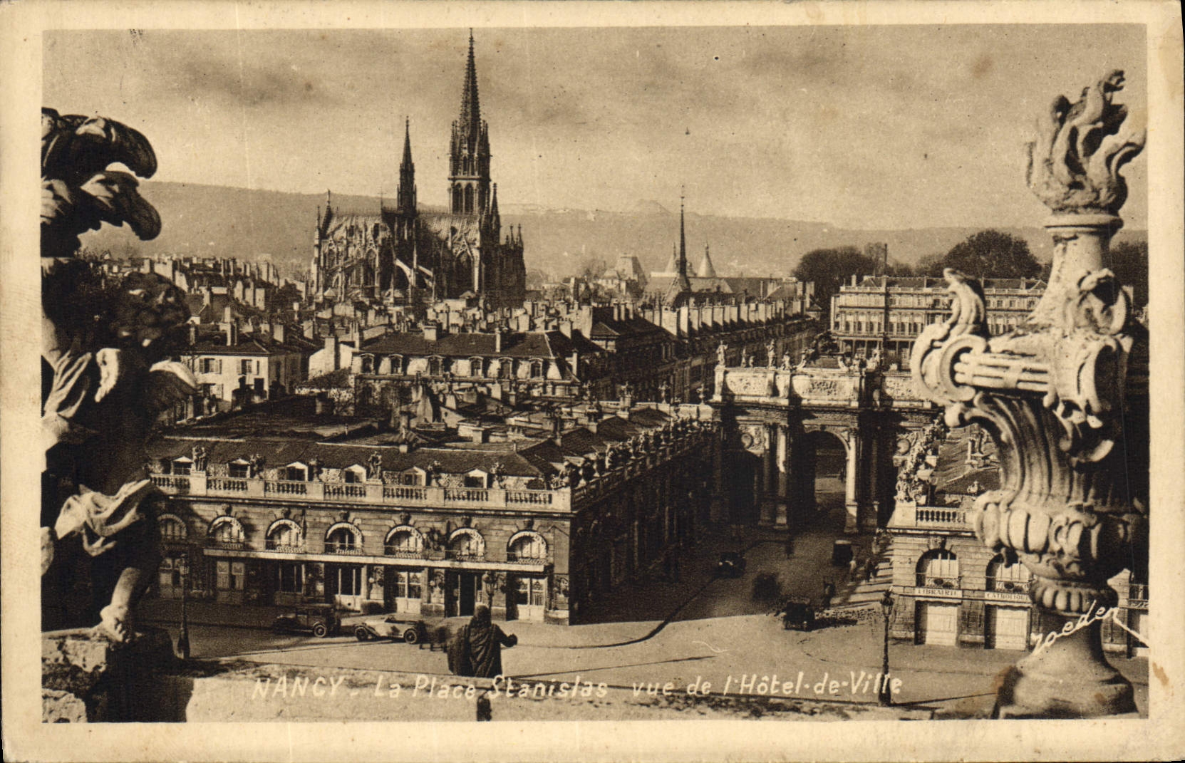 CPA Nancy La Place Stanislas vue de l'Hotel de Ville 