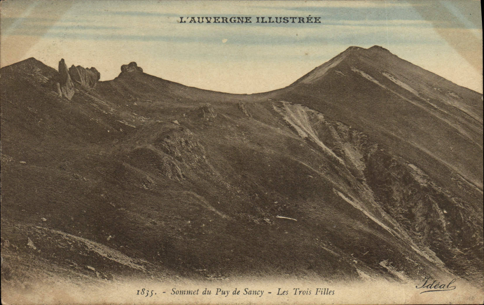CPA L'Auvergne Illustre Sommet du Puy de Sancy Les Trois Filles 