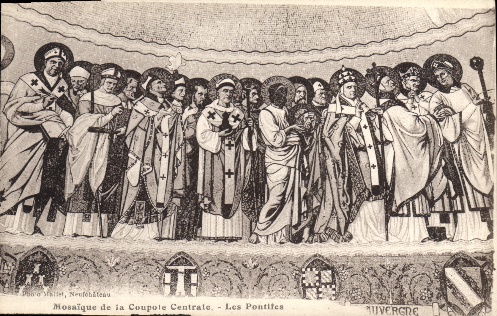 CPA Mosaique de la Coupole Centrale Les Pontifes