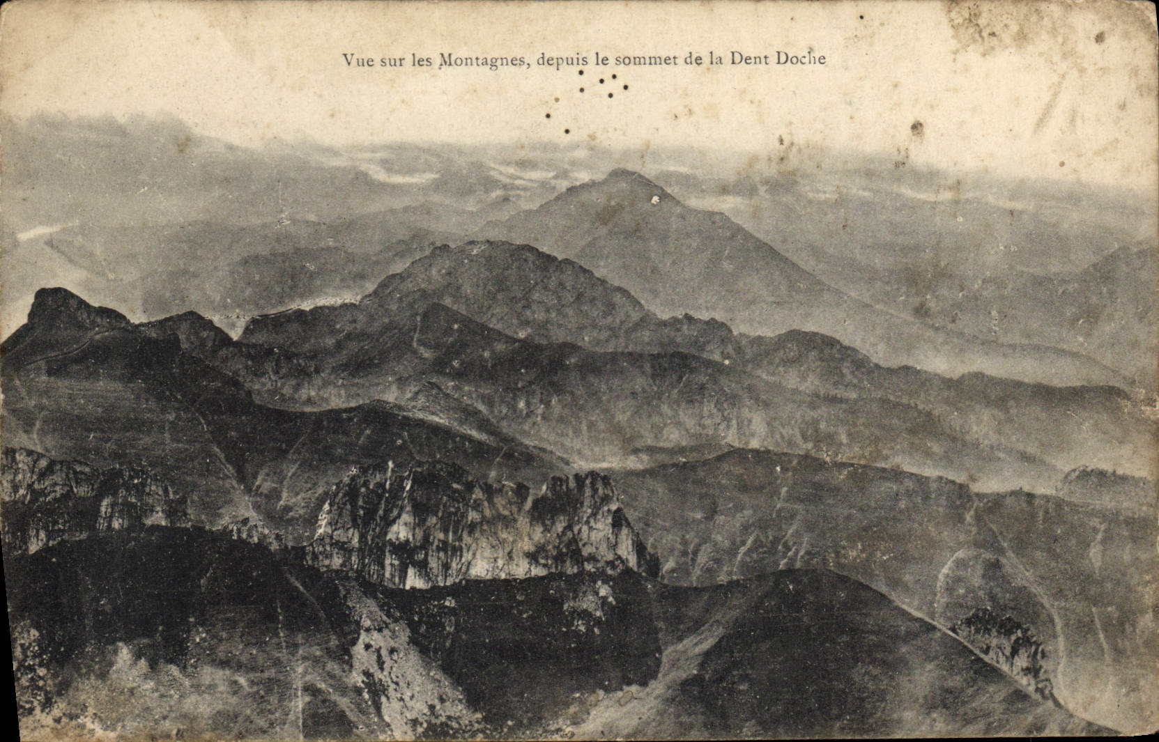 CPA Vue sur les Montagnes depuis le sommet de la Dent Doche