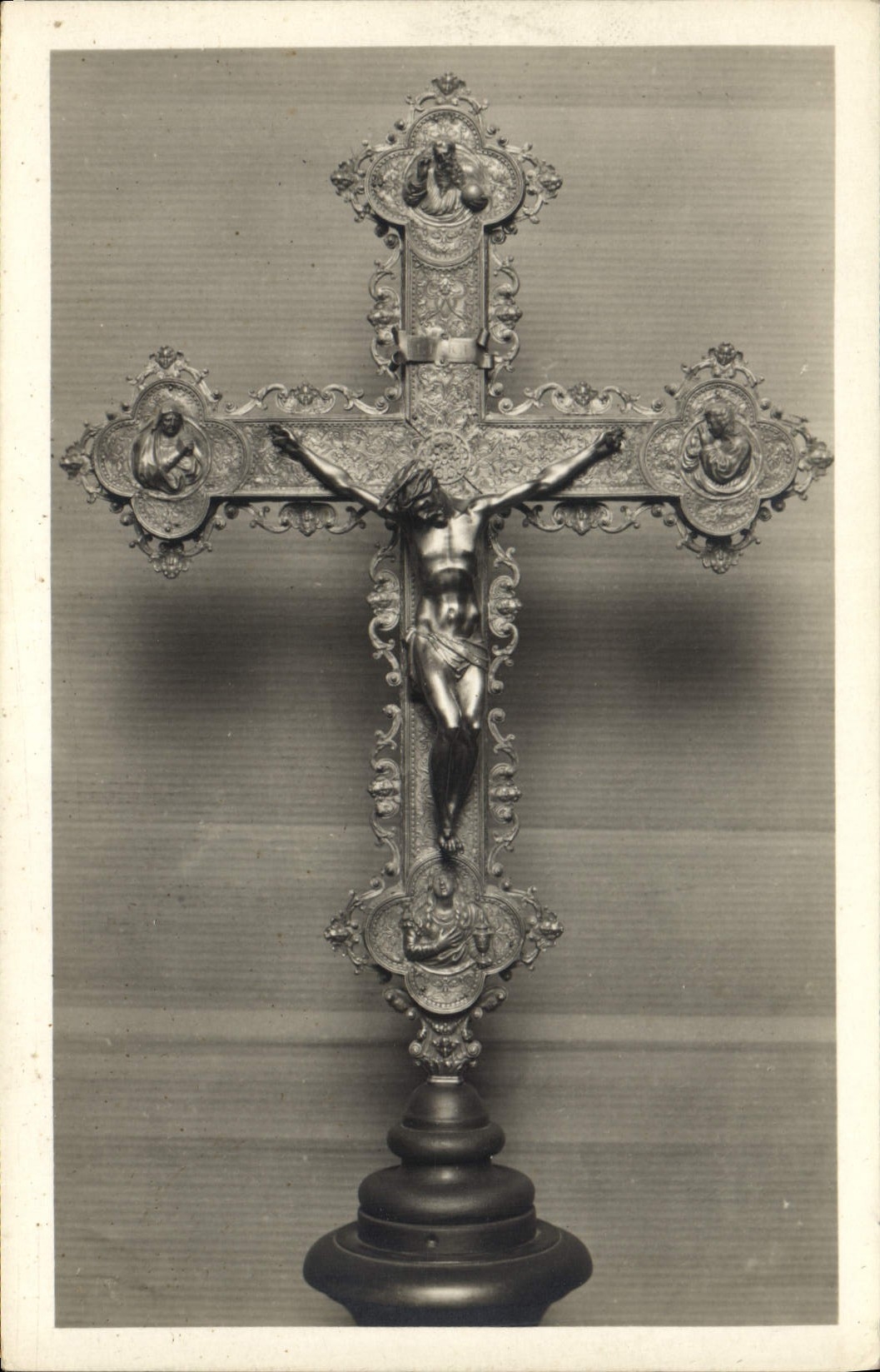 CPA Bologna Museo di S Petronio Croce d'argento del secolo XV 