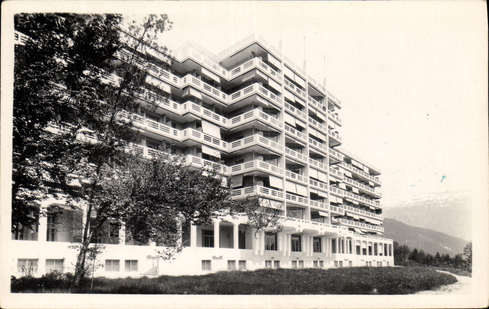 CARTE PHOTO Immeuble