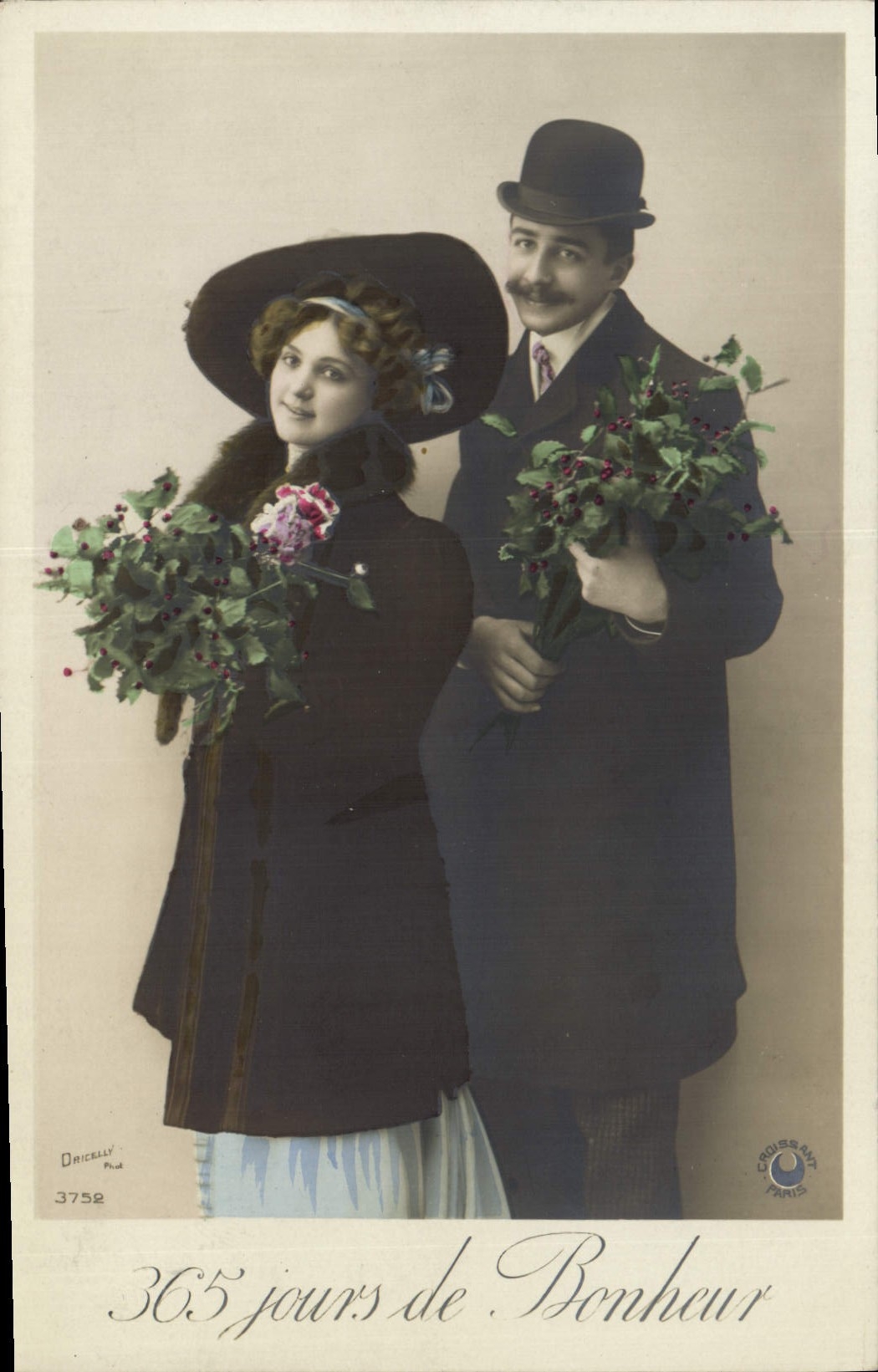 CPA 365 jours de Bonheur Femme