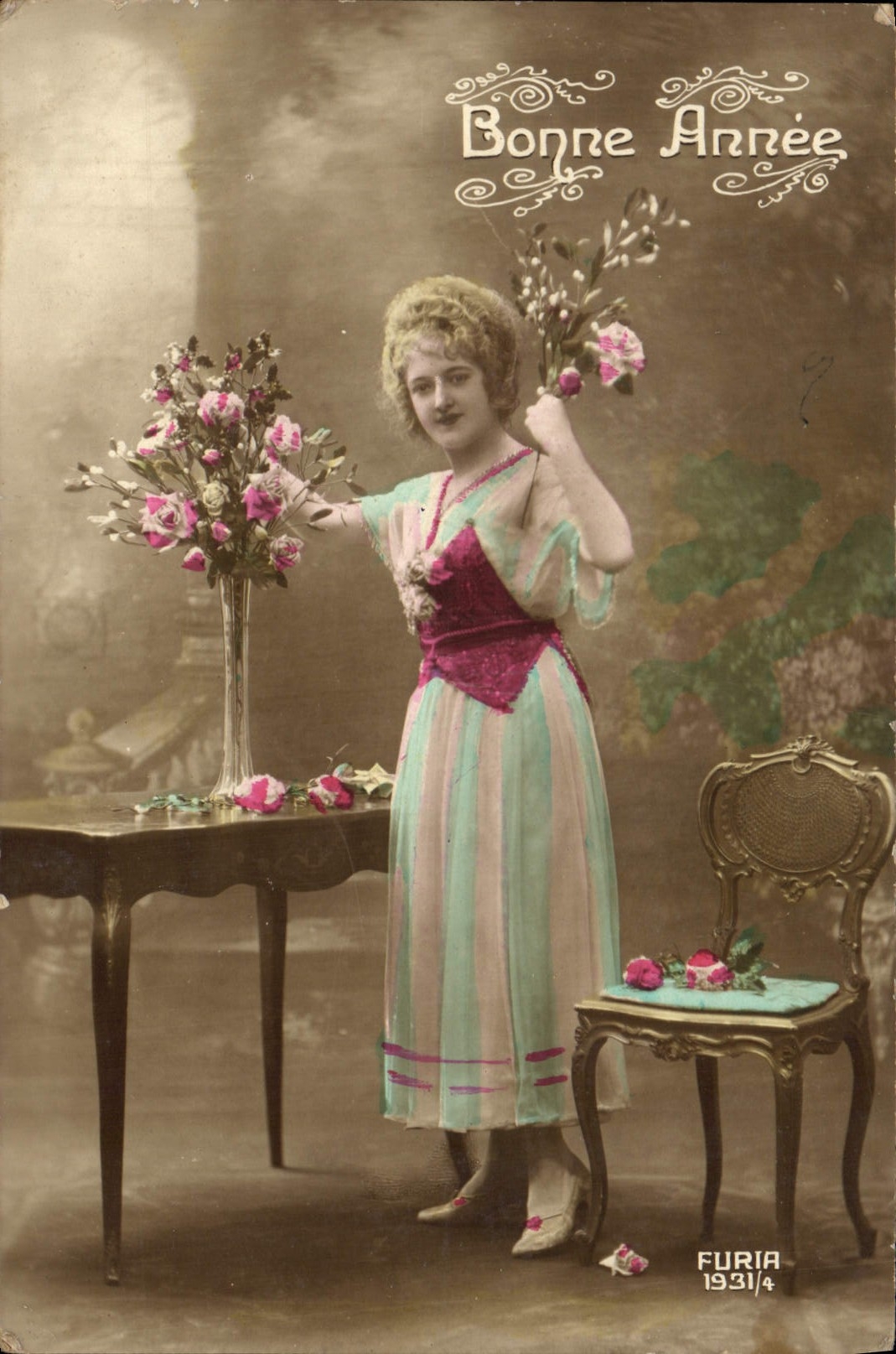 CPA Bonne Annee Femme