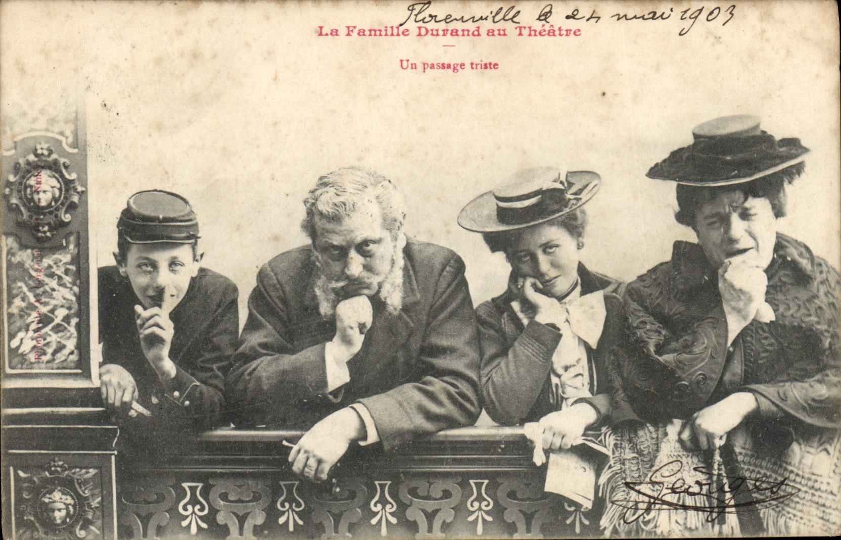 CPA La Famille Durand au Theatre 