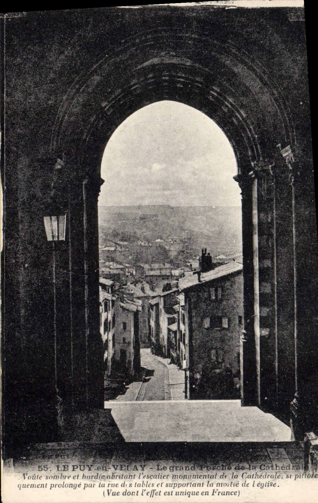 CPA Le Puy en Velay Le grand Porche de la Cathedrale