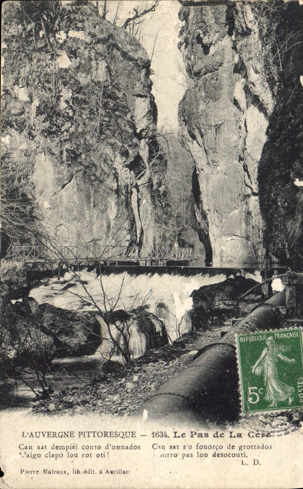 CPA L'Auvergne Pittoresque Le Pas de la Cere 