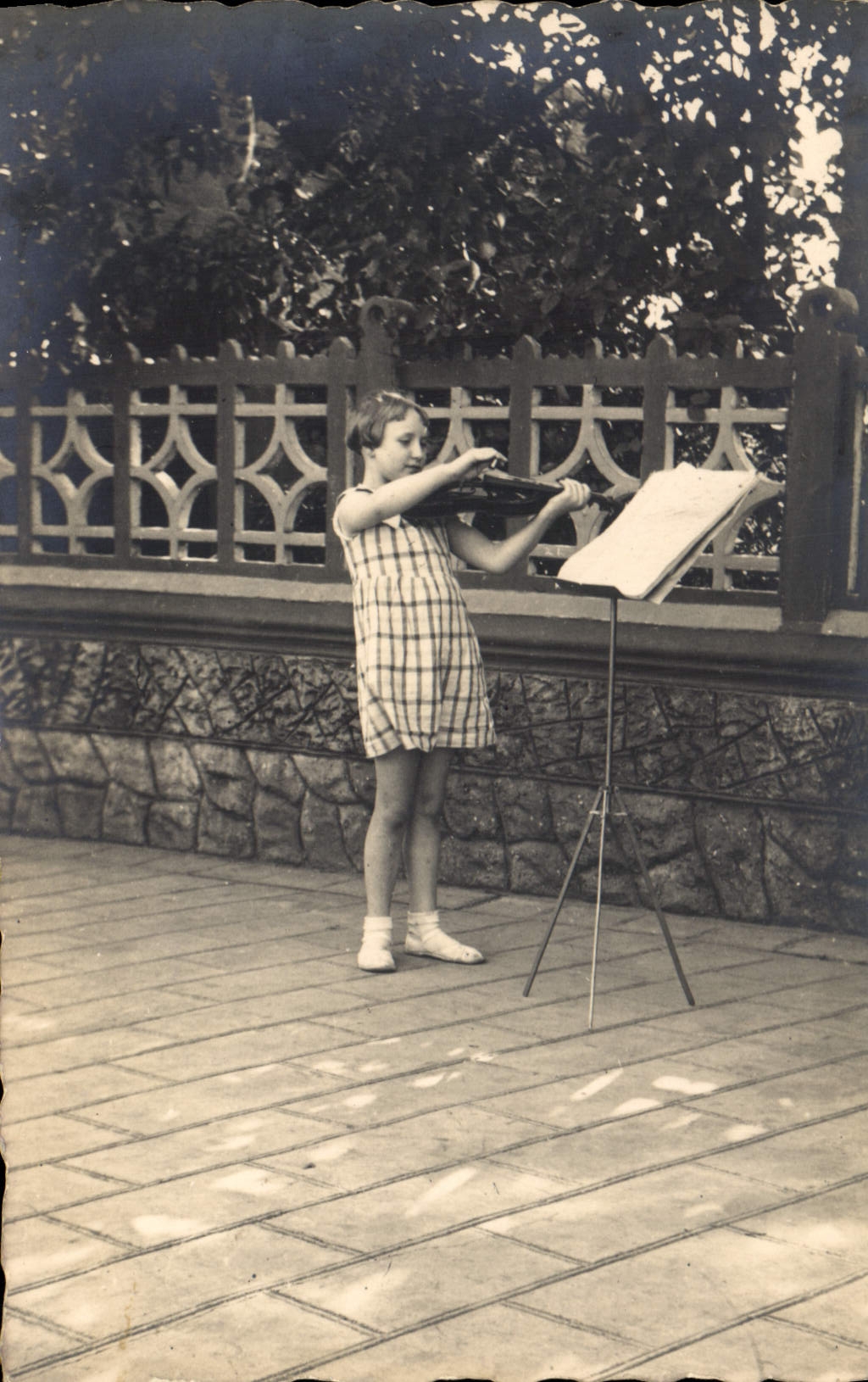 CARTE PHOTO Enfant Violon