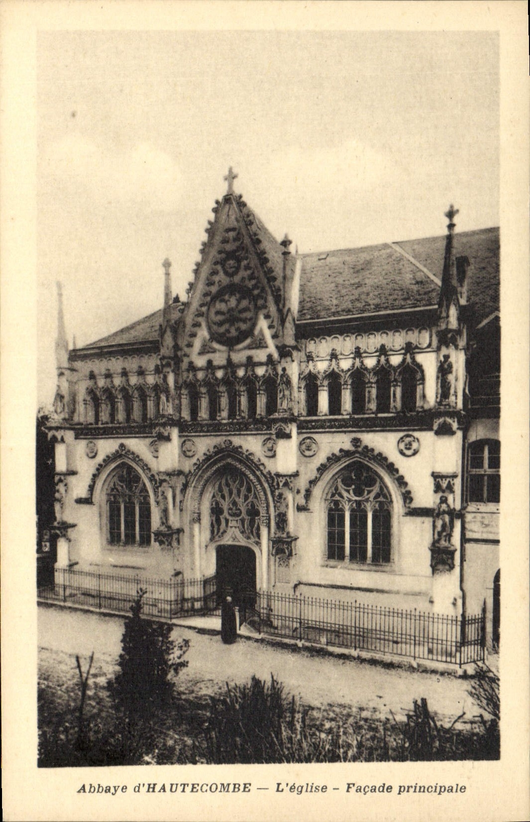 CPA Abbaye d'Hautecombe L'eglise Facade principale