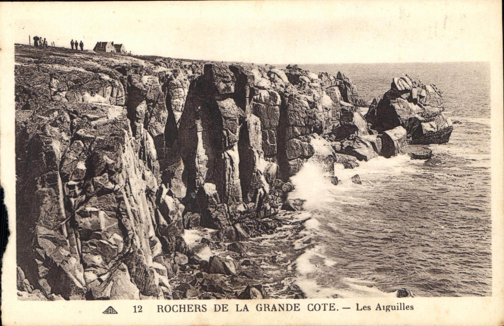 CPA Rochers de la Grande Cote Les Aiguilles