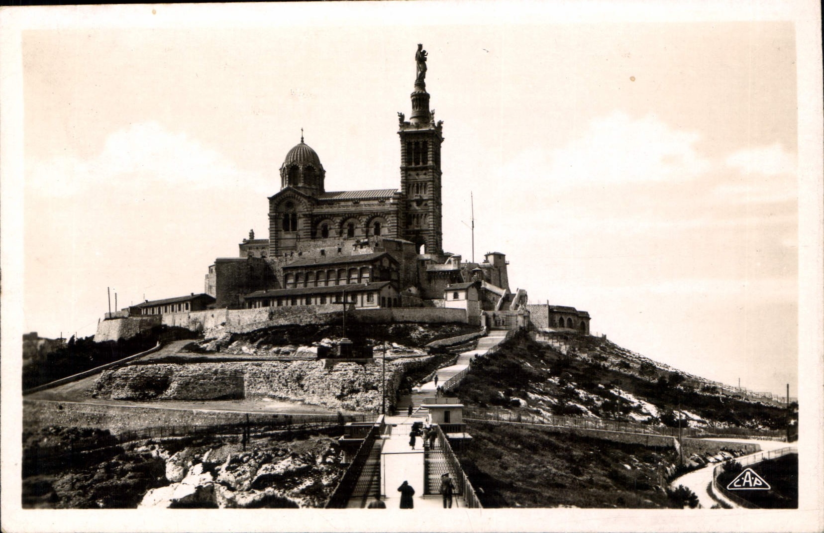 CPA Marseille N D de la Garde 