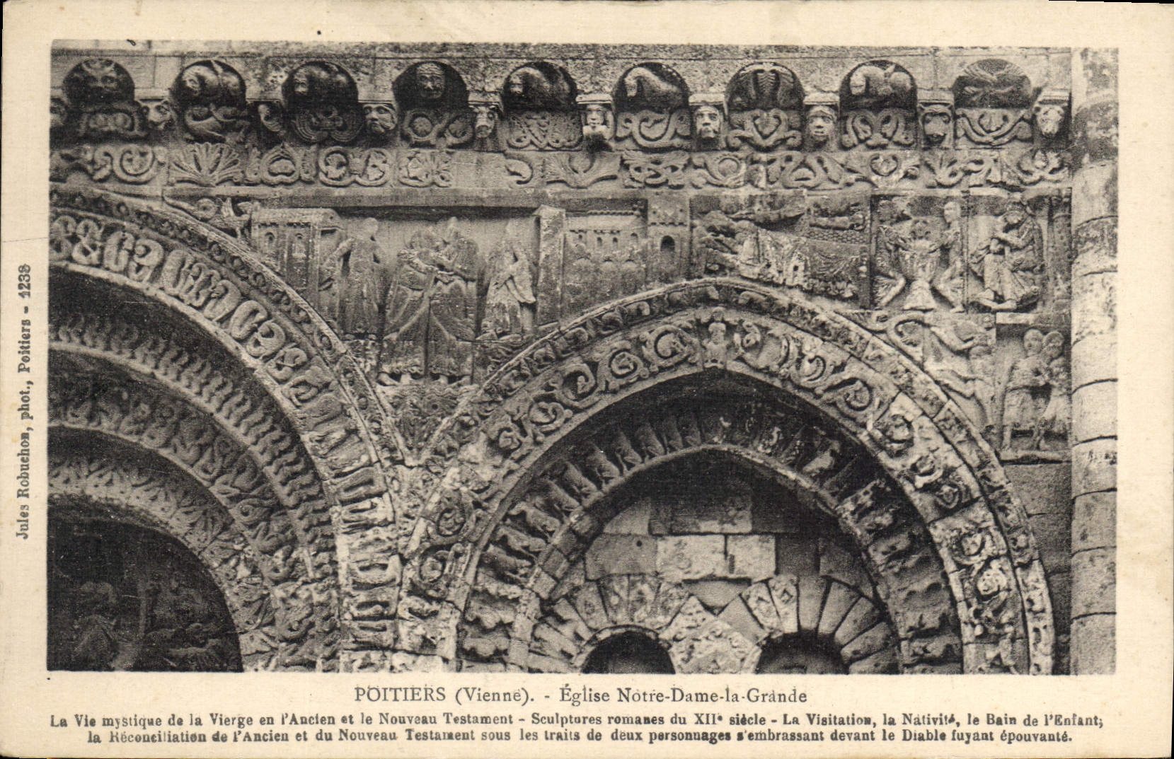 CPA Poitiers Vienne Eglise Notre Dame la Grande 