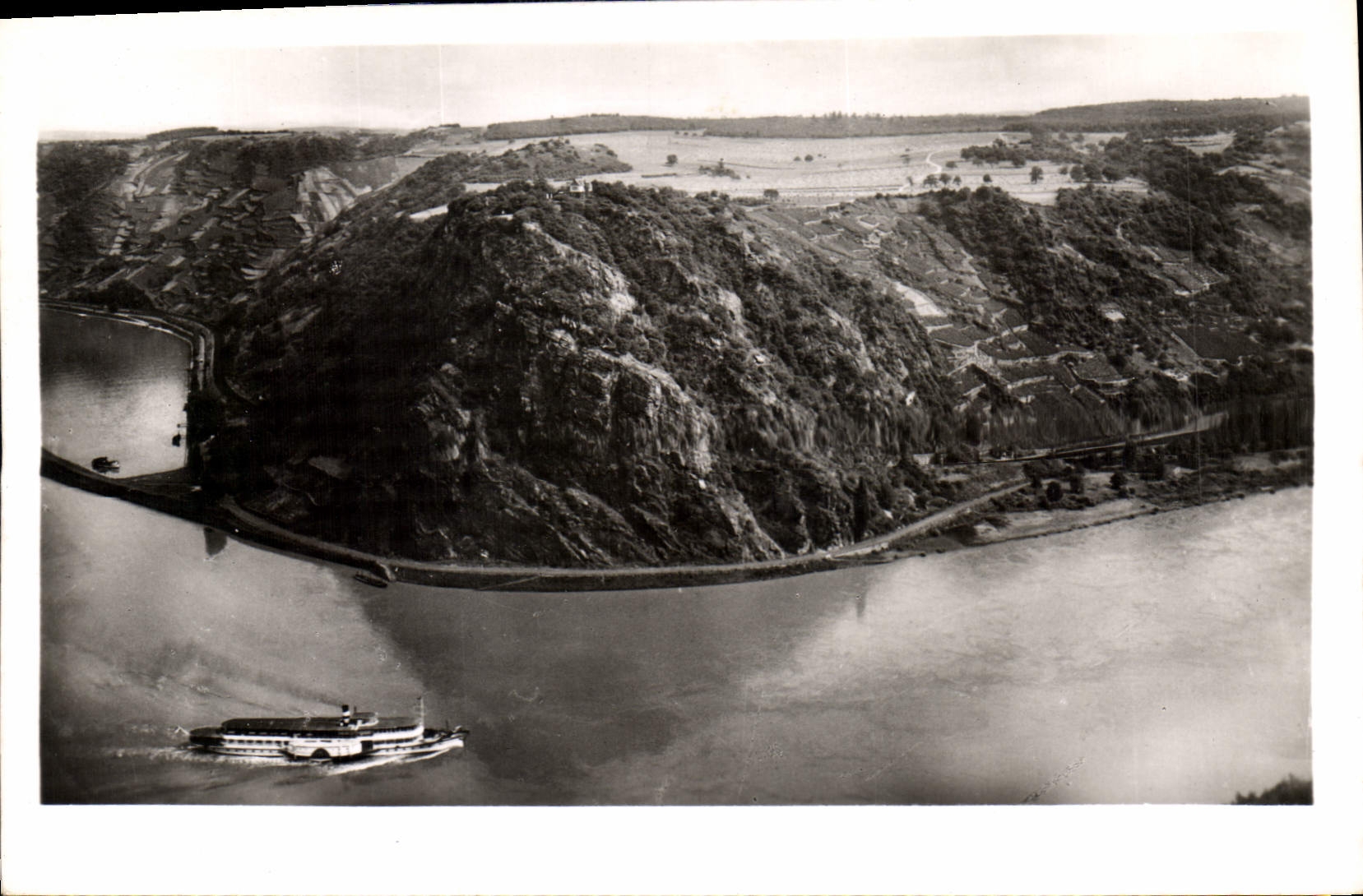 CPA Der Rhein Beim Loreleyfelsen 
