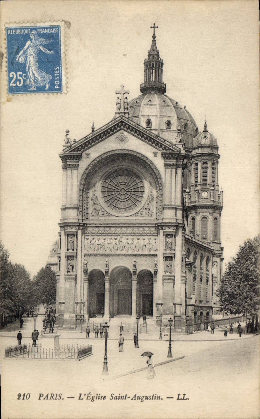 CPA Paris l'Eglise Saint Augustin 