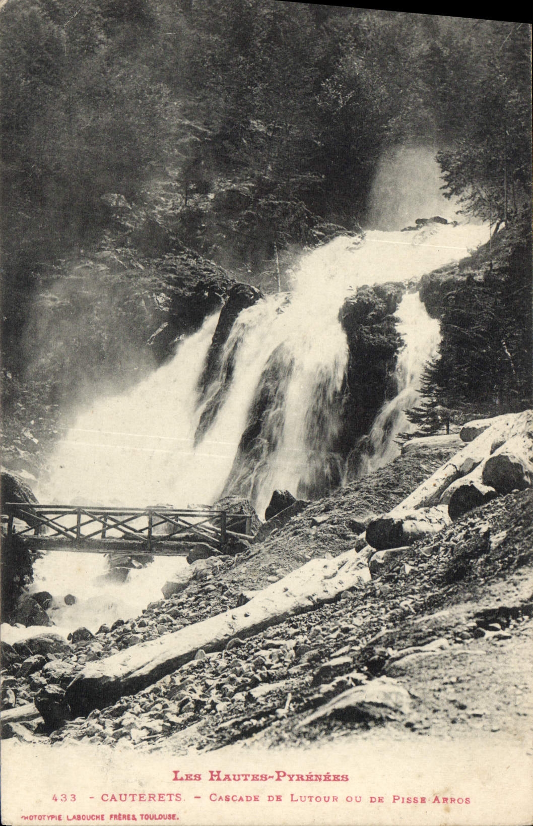 CPA Les Hautes Pyrenees Cauterets cascade de Lutour ou de Pises Arros