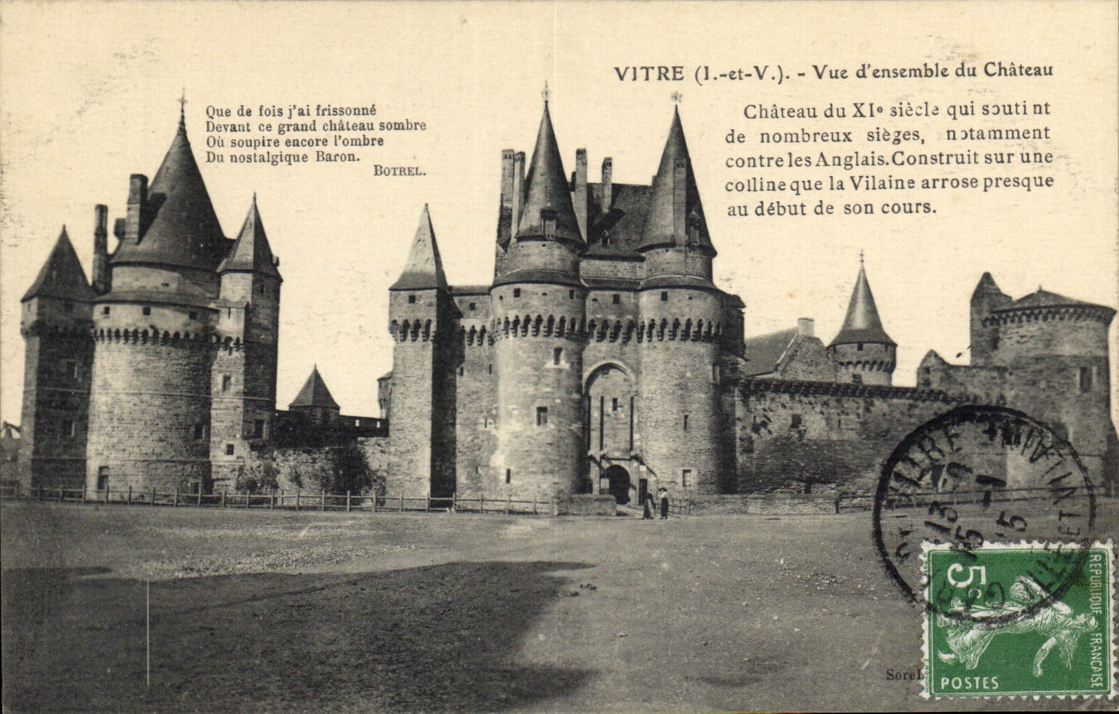 CPA Vitre I et V vue d'ensemble du Chateau 