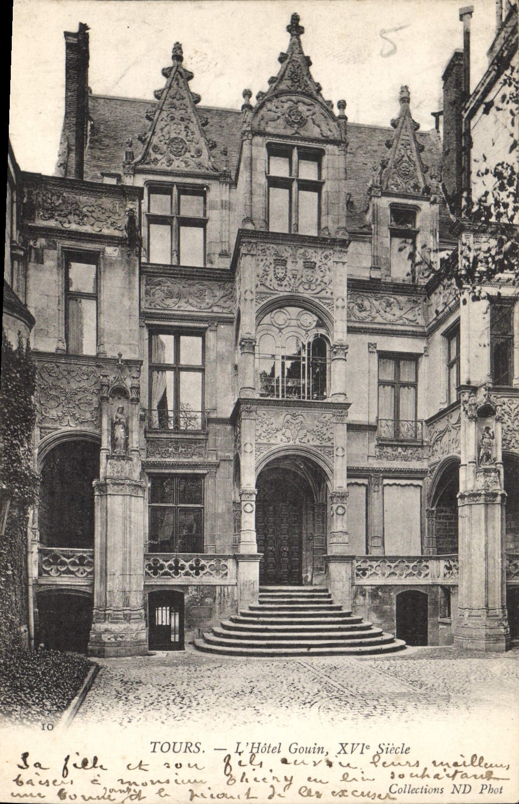 CPA Tours l'hotel Gouin XVI siecle 
