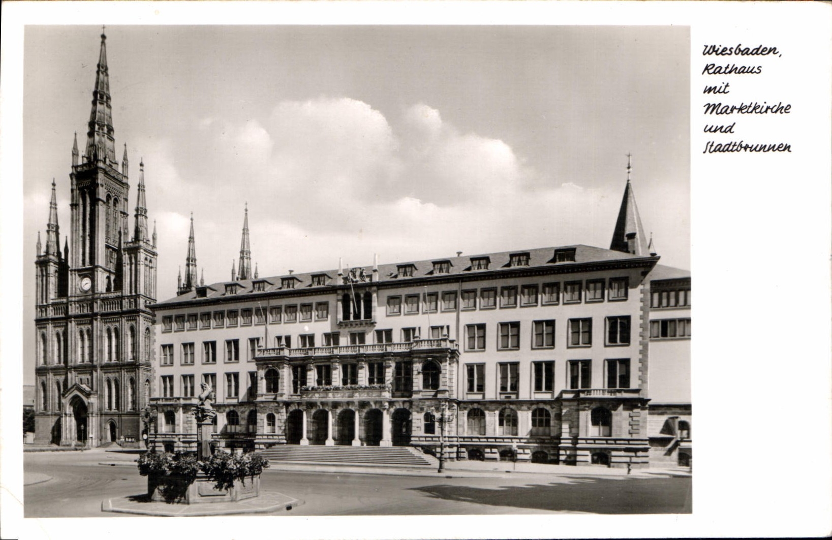 CPA Wiesbaden Rathaus wit marktkirche und stadtsunner