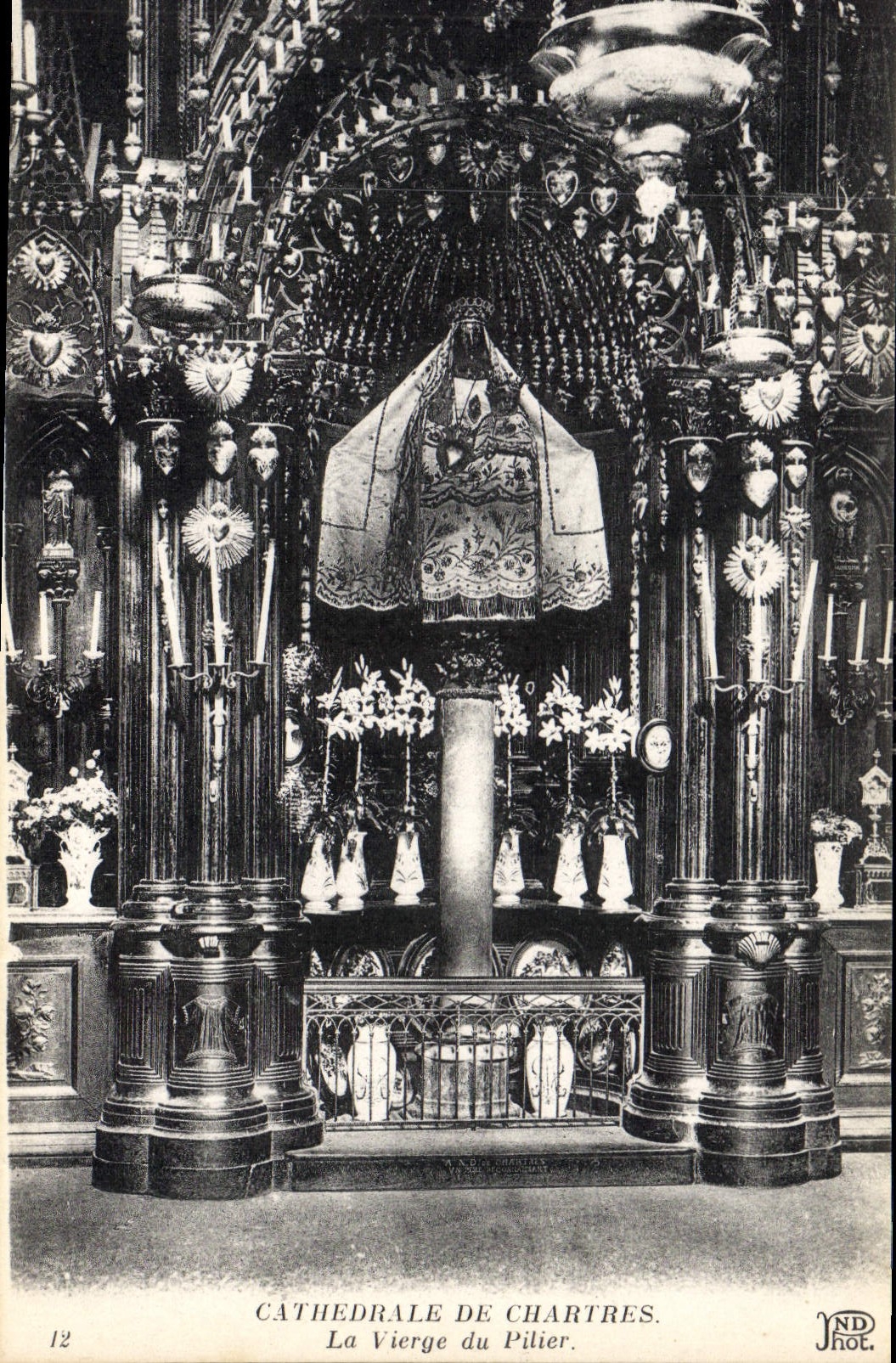 CPA Cathedrale de Chartres La Vierge du Pilier 