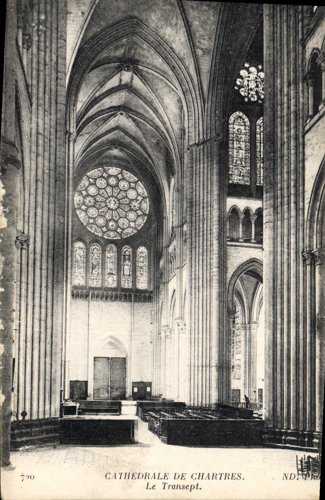 CPA Cathedrale de Chartres Le Transept 