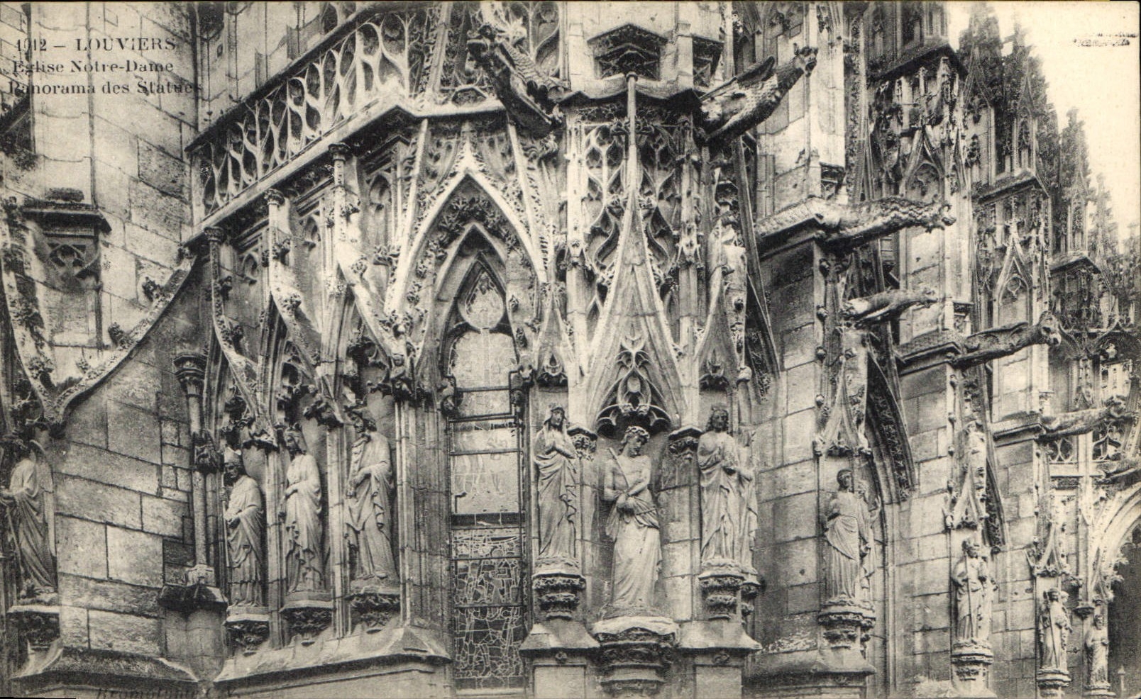 CPA Louviers Eglise Notre Dame Panorama des Statues 