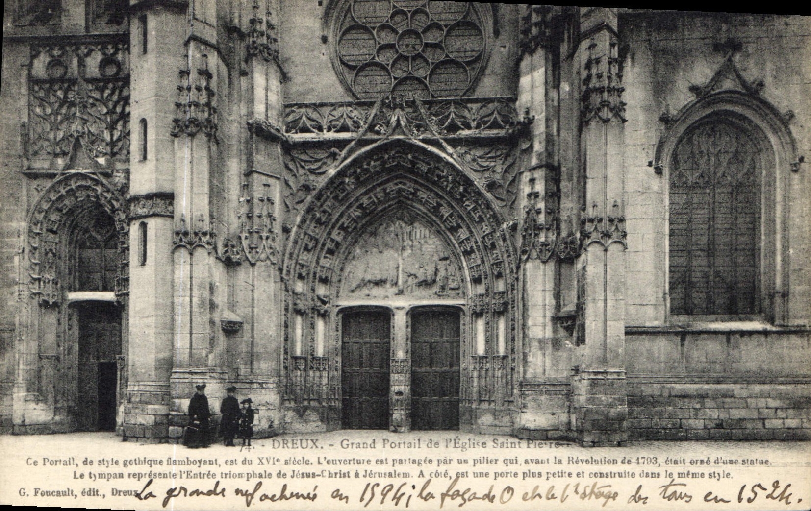 CPA Dreux Grand Portail de l'Eglise Saint Pierre 