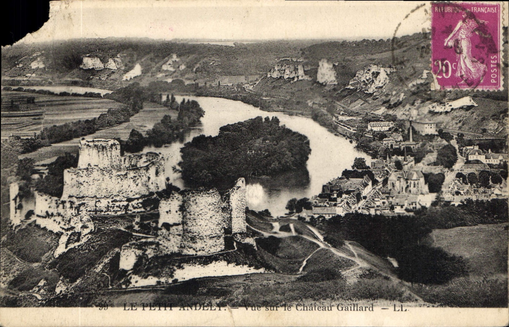 CPA Le Pitet Andelt vue sur le Chateau Gaillard