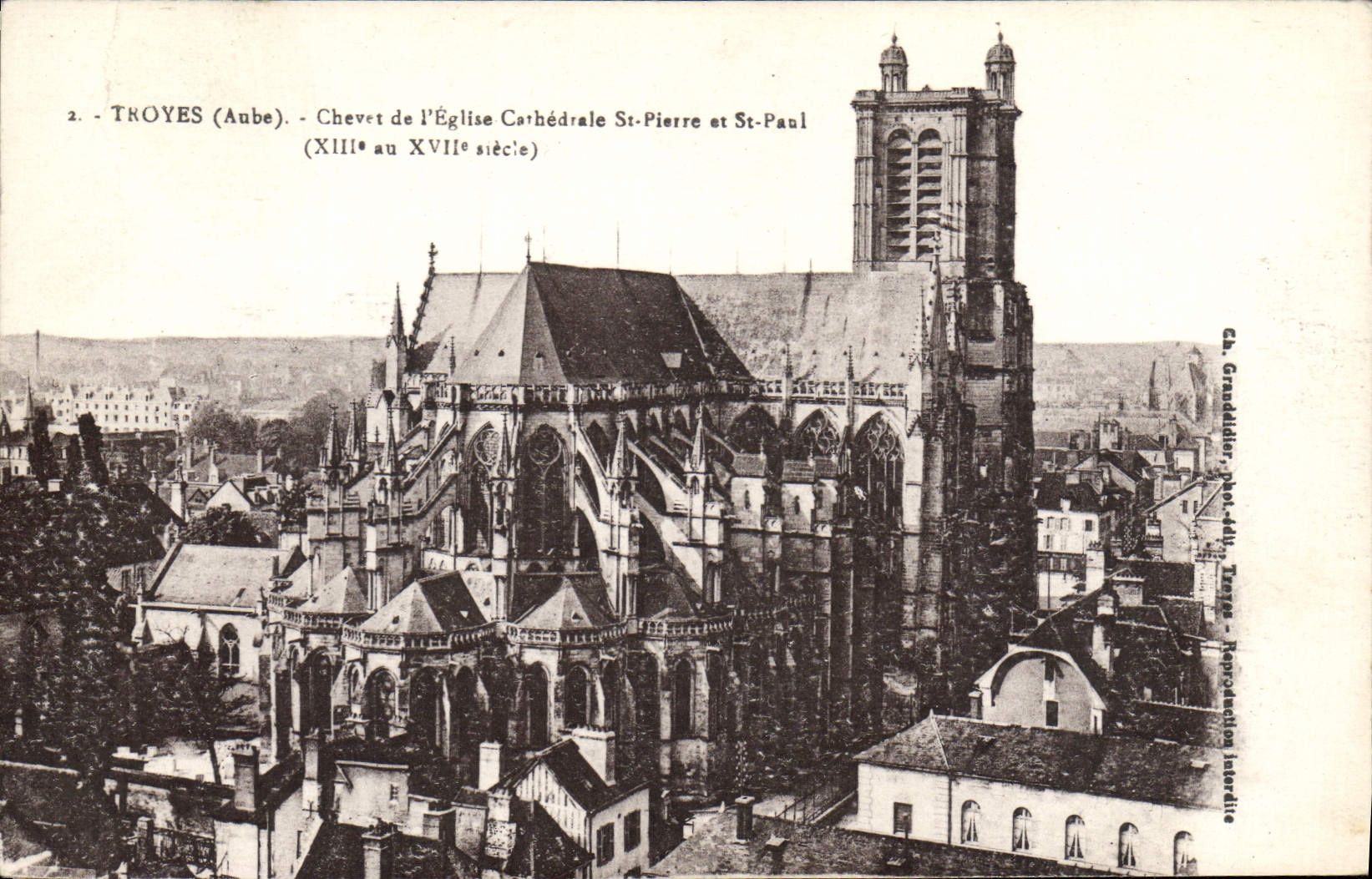 CPA Troyes Aube Chevet de l'Eglise St Pierre et St Paul XIII au XVII siecle