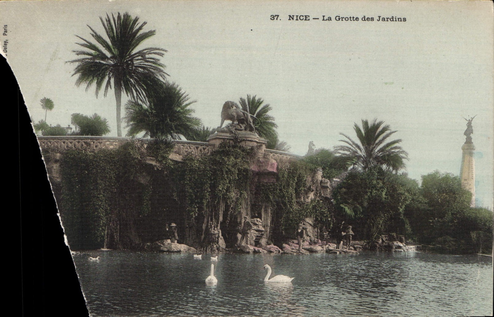 CPA Nice La Grotte des Jardins 