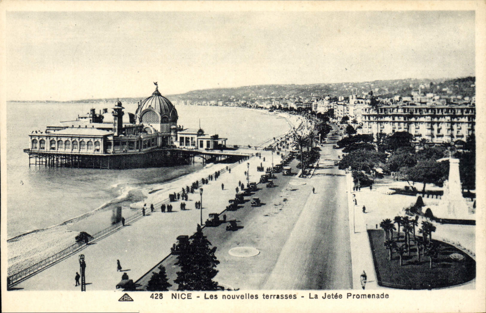 CPA Nice Les nouvelles terrasses La Jetee Promenade