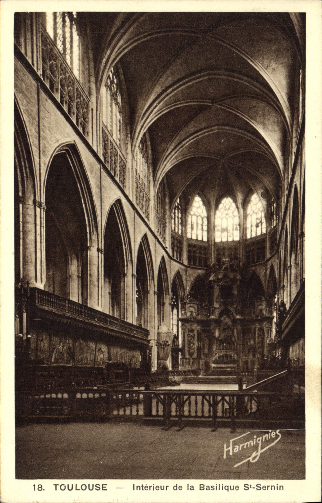 CPA Toulouse Interieur de la Basilique St Sernin