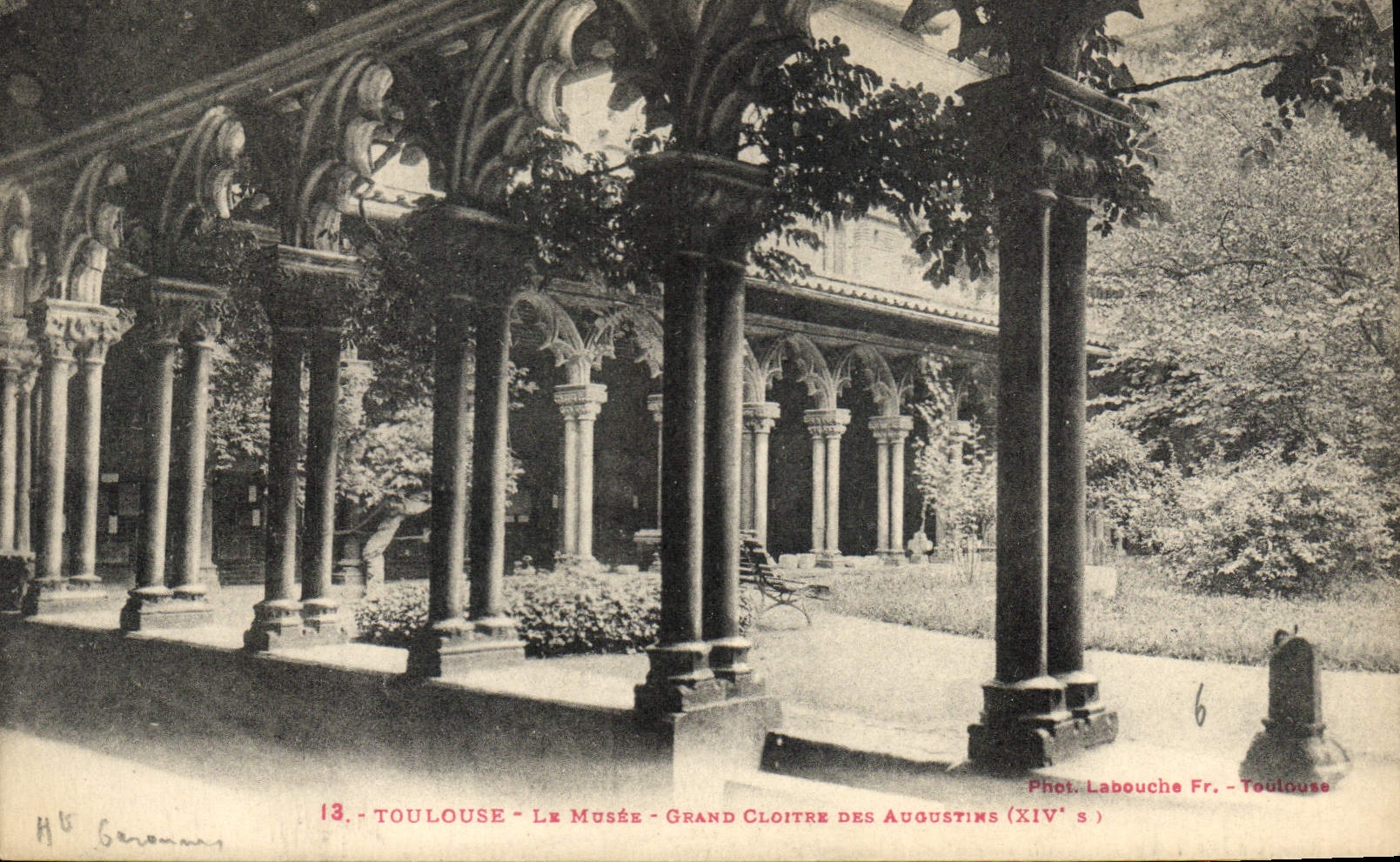 CPA Toulouse Le Musee Grand Cloitre des Augustins