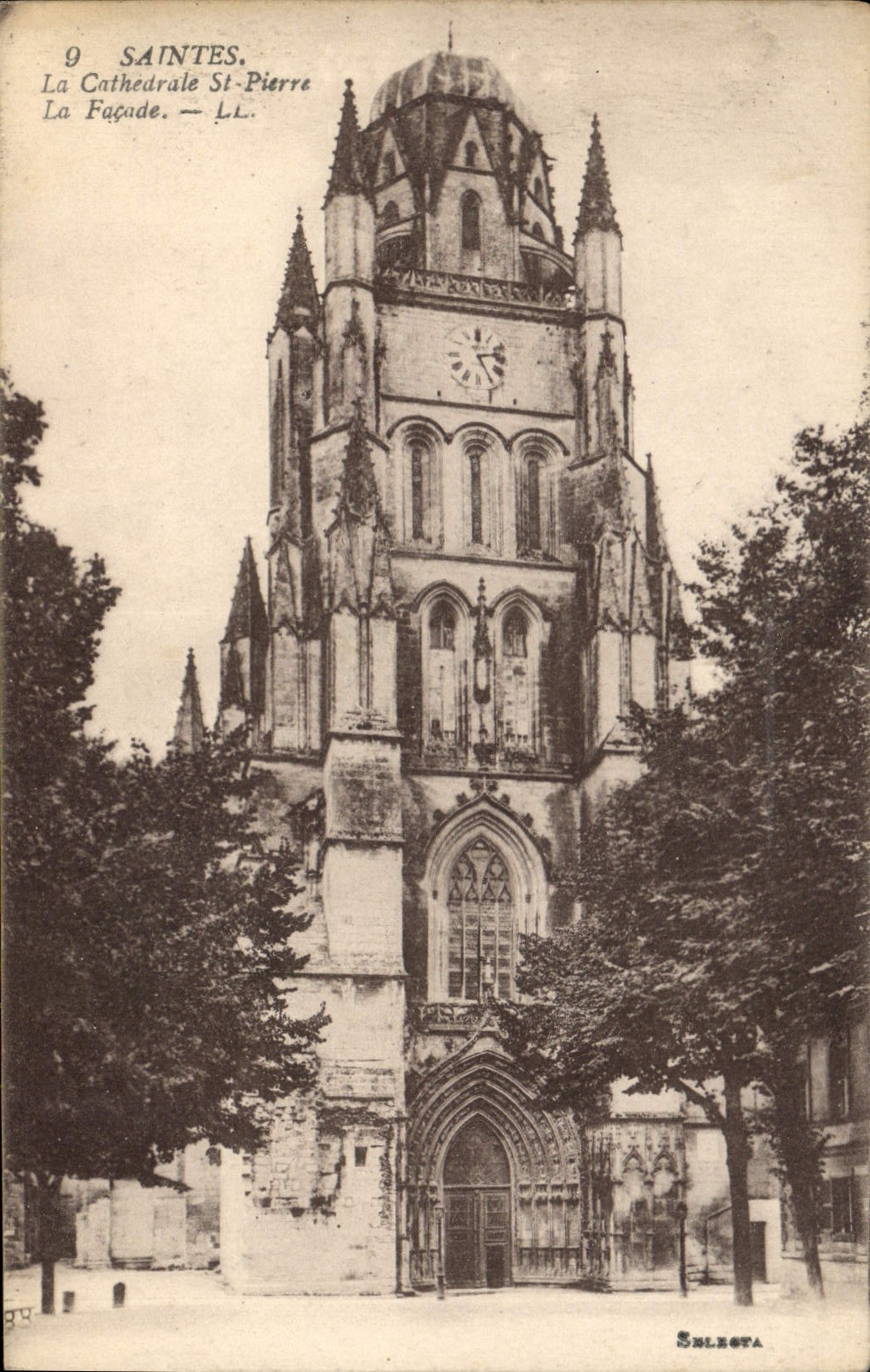 CPA Saintes La Cathedrale St Pierre La Facade 