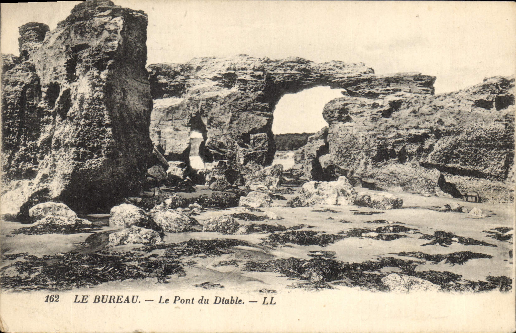 CPA Le Bureau Le Pont du Diable 