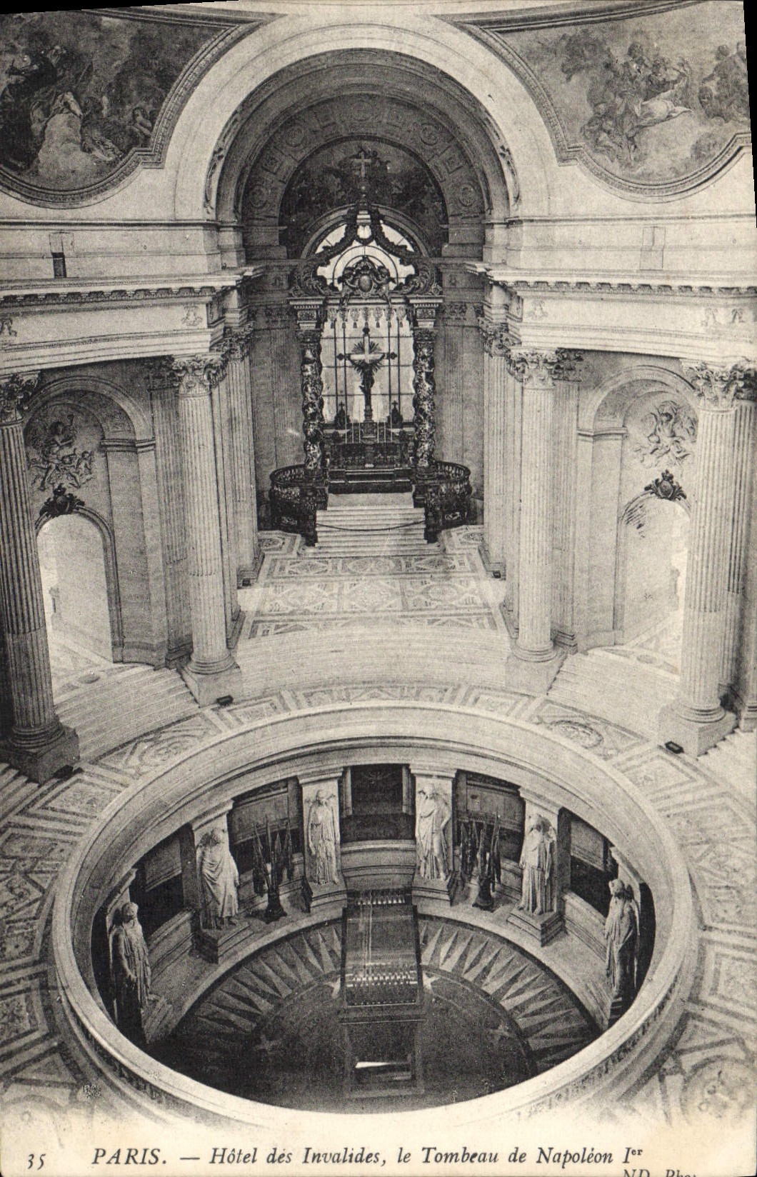 CPA Paris Hotel des Invalides le Tombeau de Napoleon 1