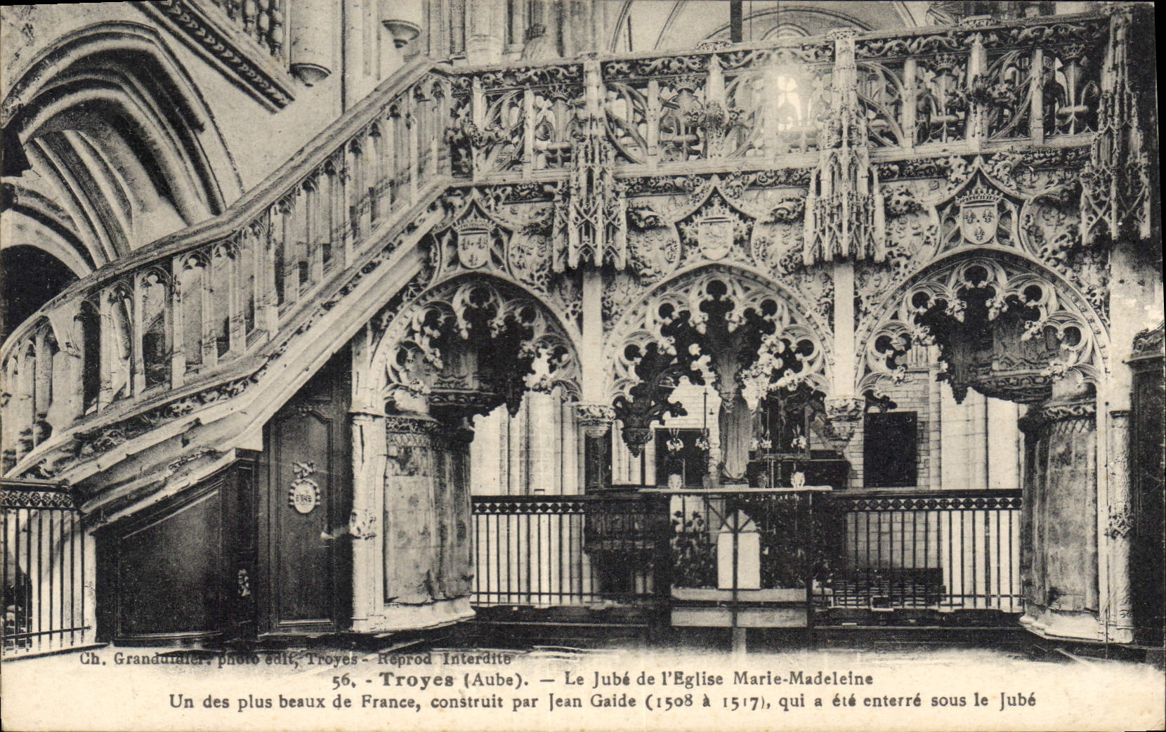 CPA Troyes  Aube Le Jube de l'Eglise Marie Madeleine 