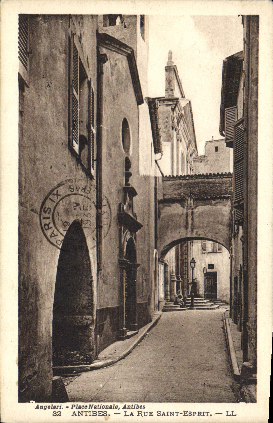 CPA Antibes La Rue Saint Esprit 
