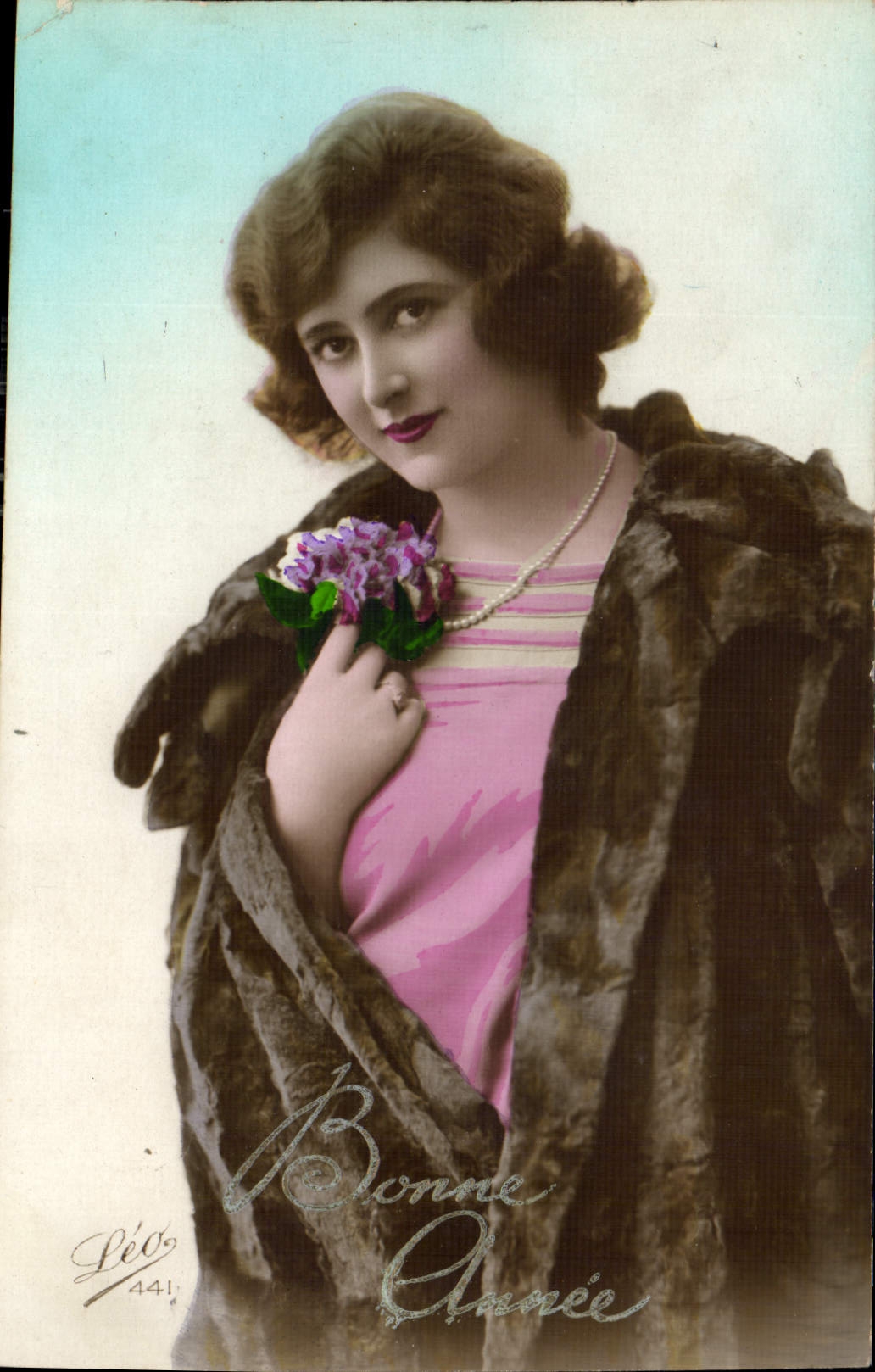 CPA Bonne Annee Femme