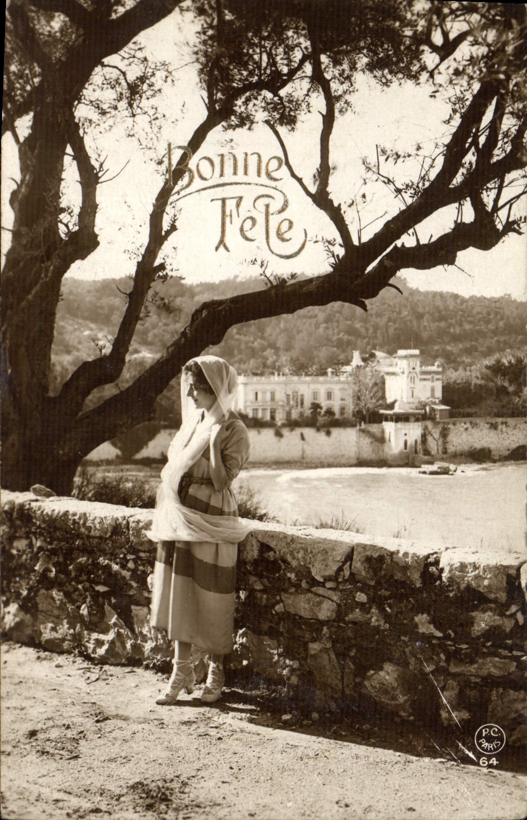 CPA Bonne Fete Femme