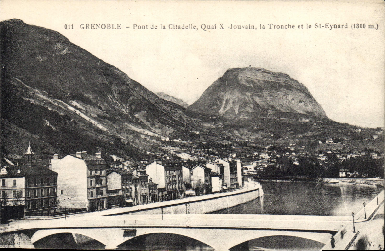 CPA Grenoble Pont de la Citadelle Quai X Jouvain la Tronche et le St Eynard 