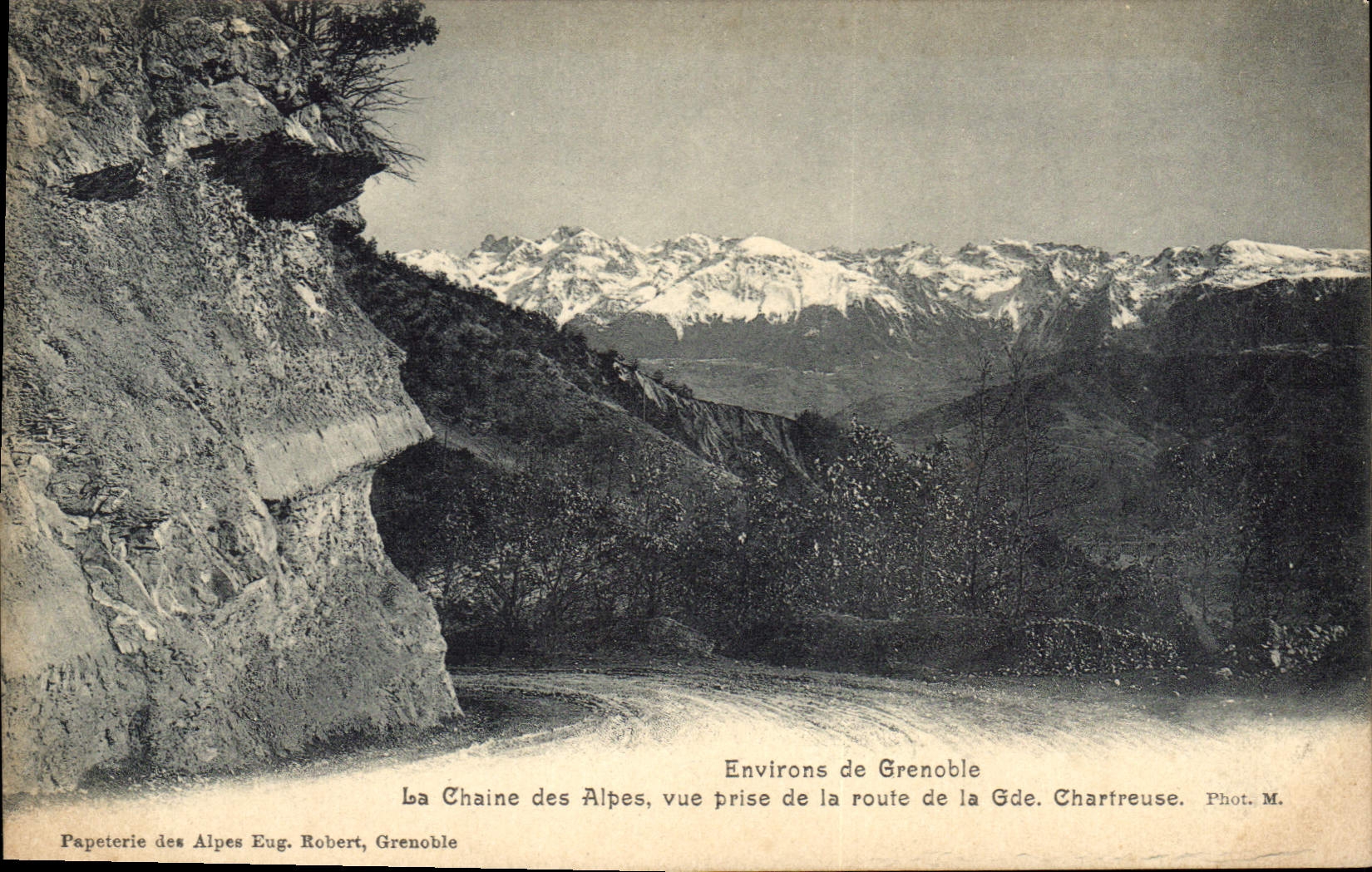 CPA Environs de Grenoble la Chaine des Alpes vue prise de la Route de la Gde Chartreuse 