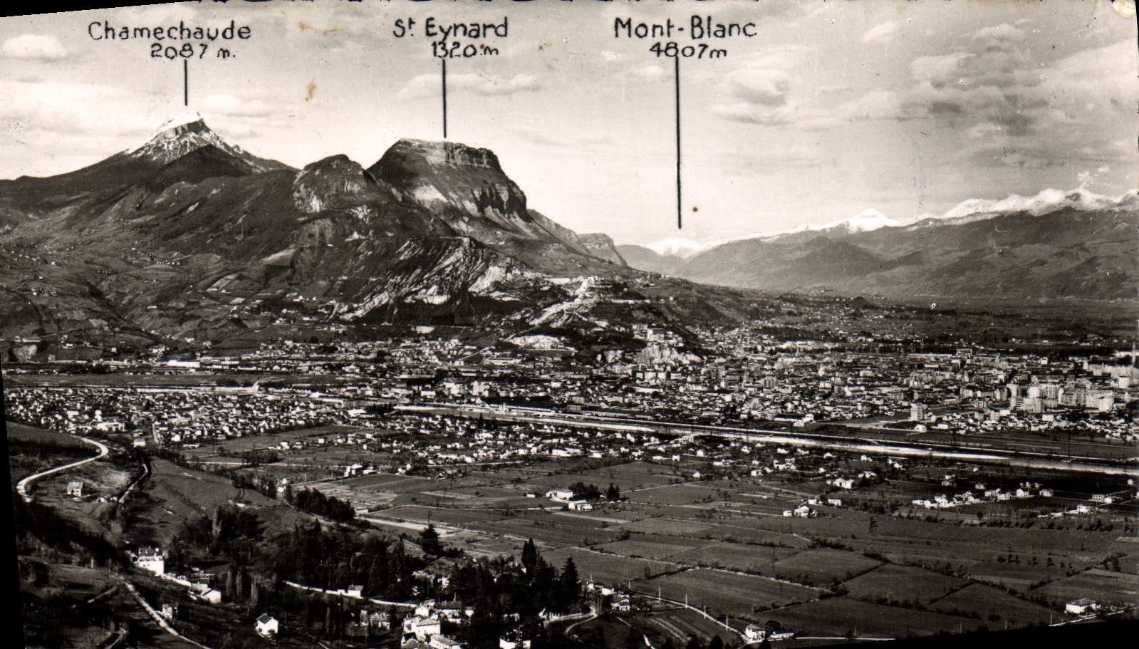 CPA Les Belles Alpes Francaises Grenoble vue panoramique Chamechaude St Eynard Mont Blanc