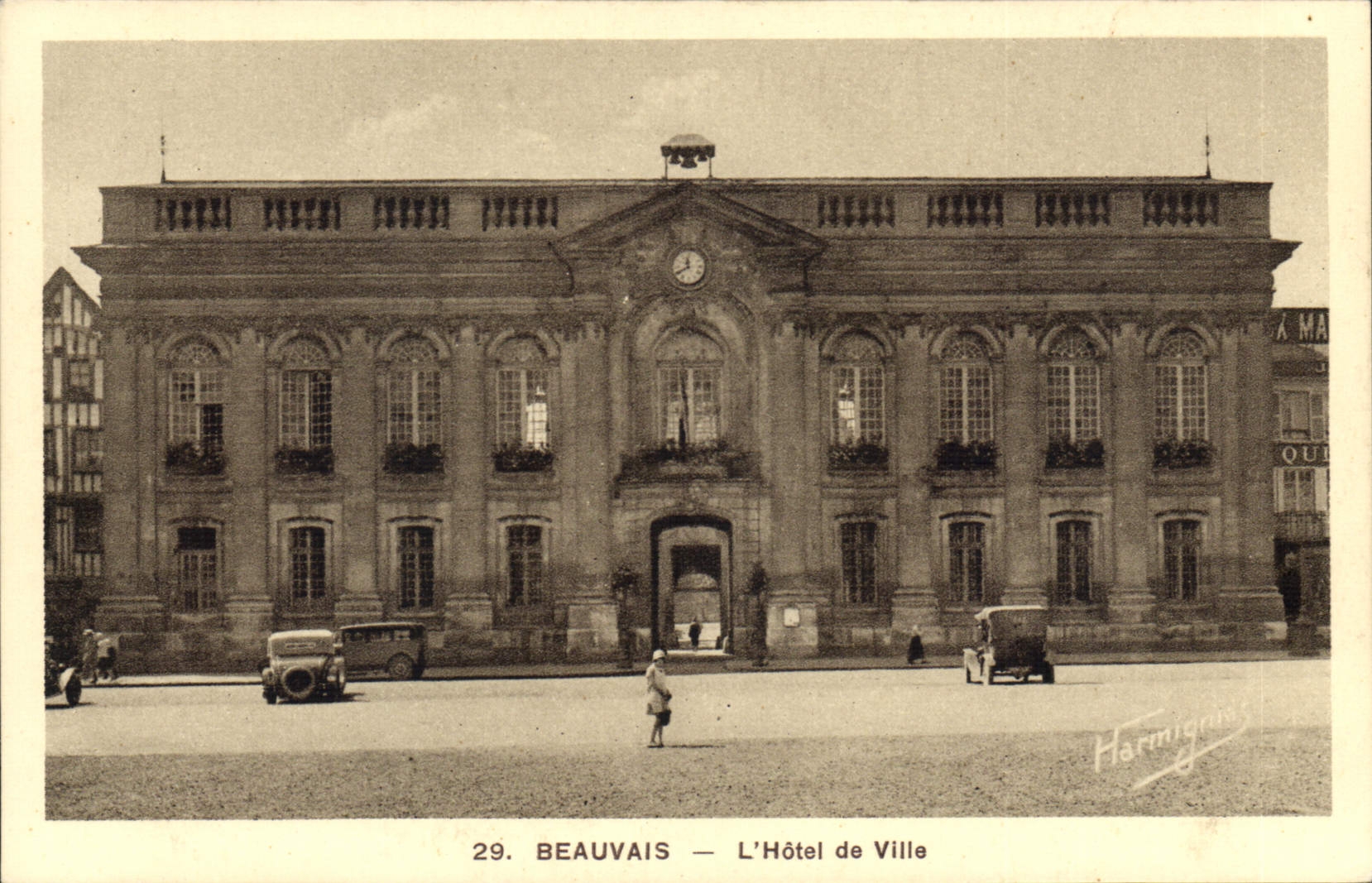 CPA Beauvais l'Hotel de Ville 