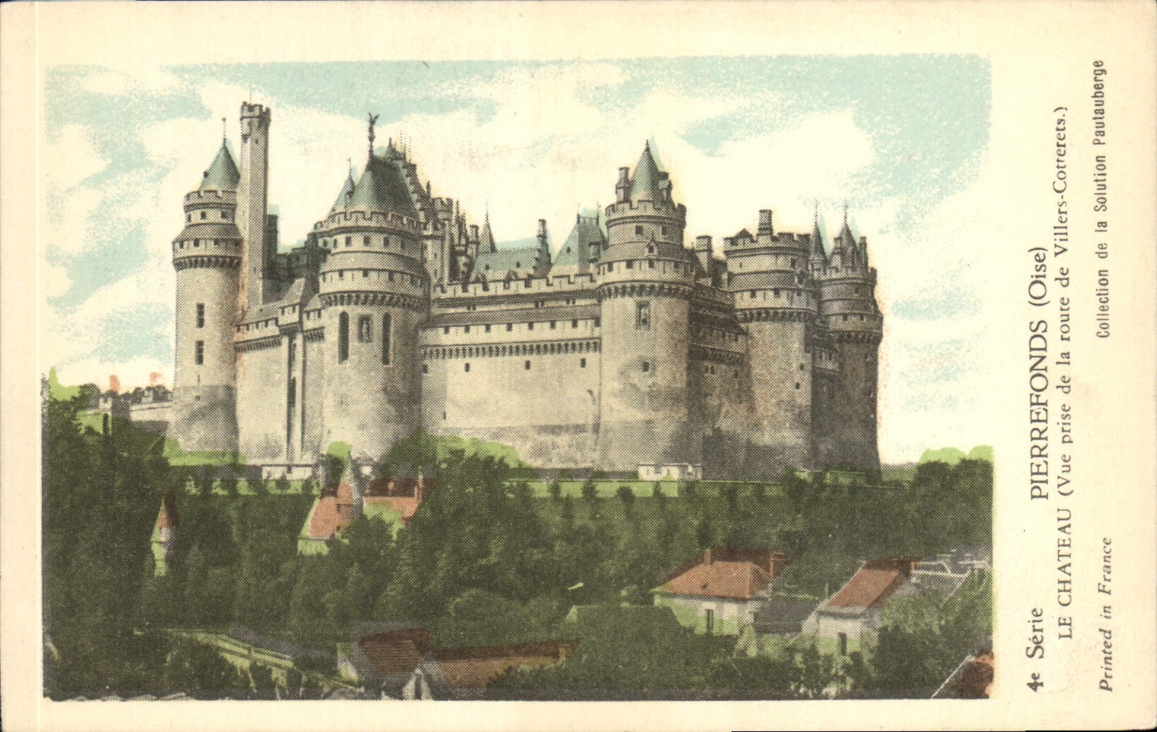 CPA Pierrefonds Oise le chateau vue prise de la route de Villers Cotterets 