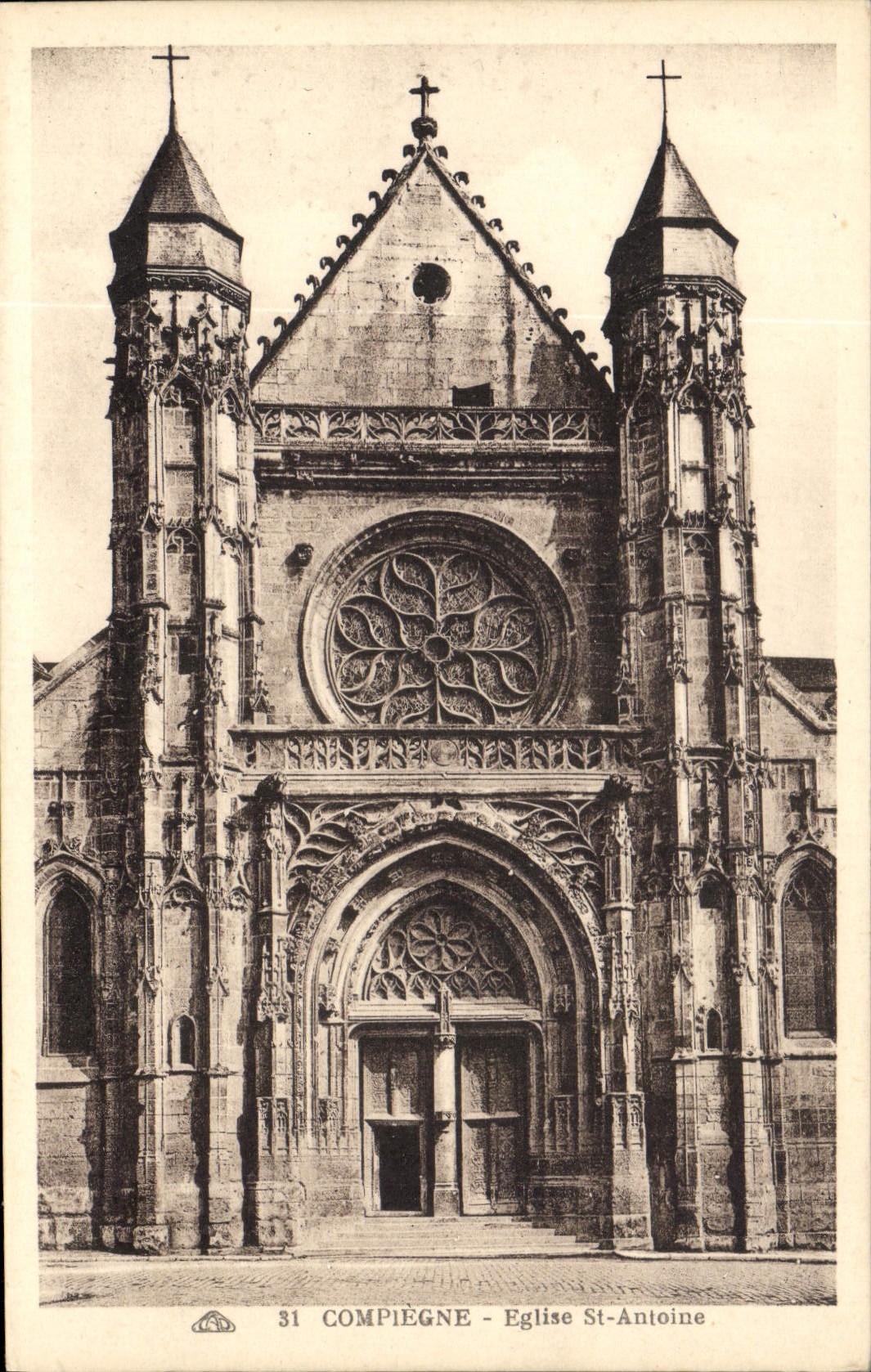 CPA Compiegne Eglise st Antoine 