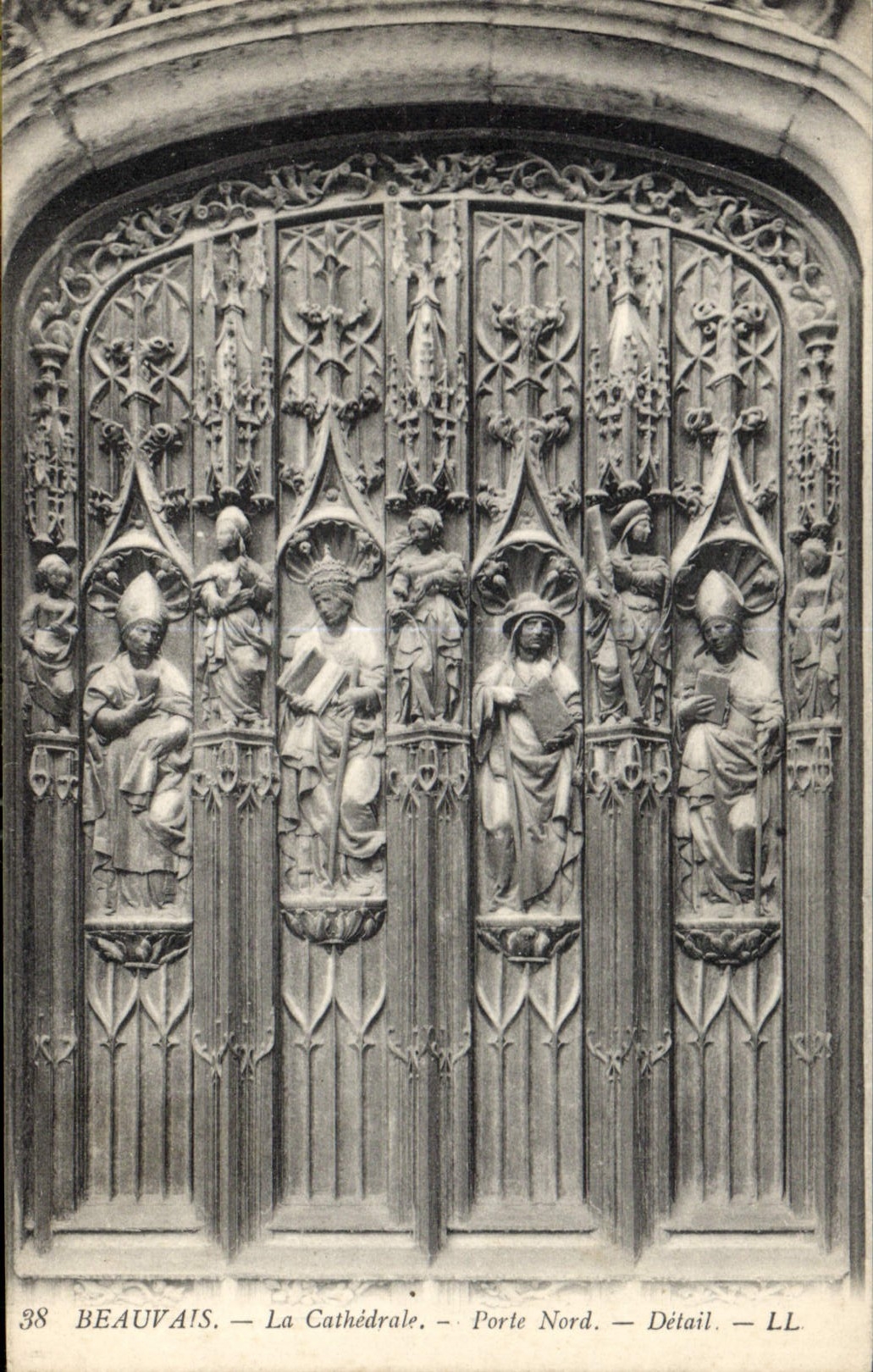 CPA Beauvais La Cathedrale Porte Nord 