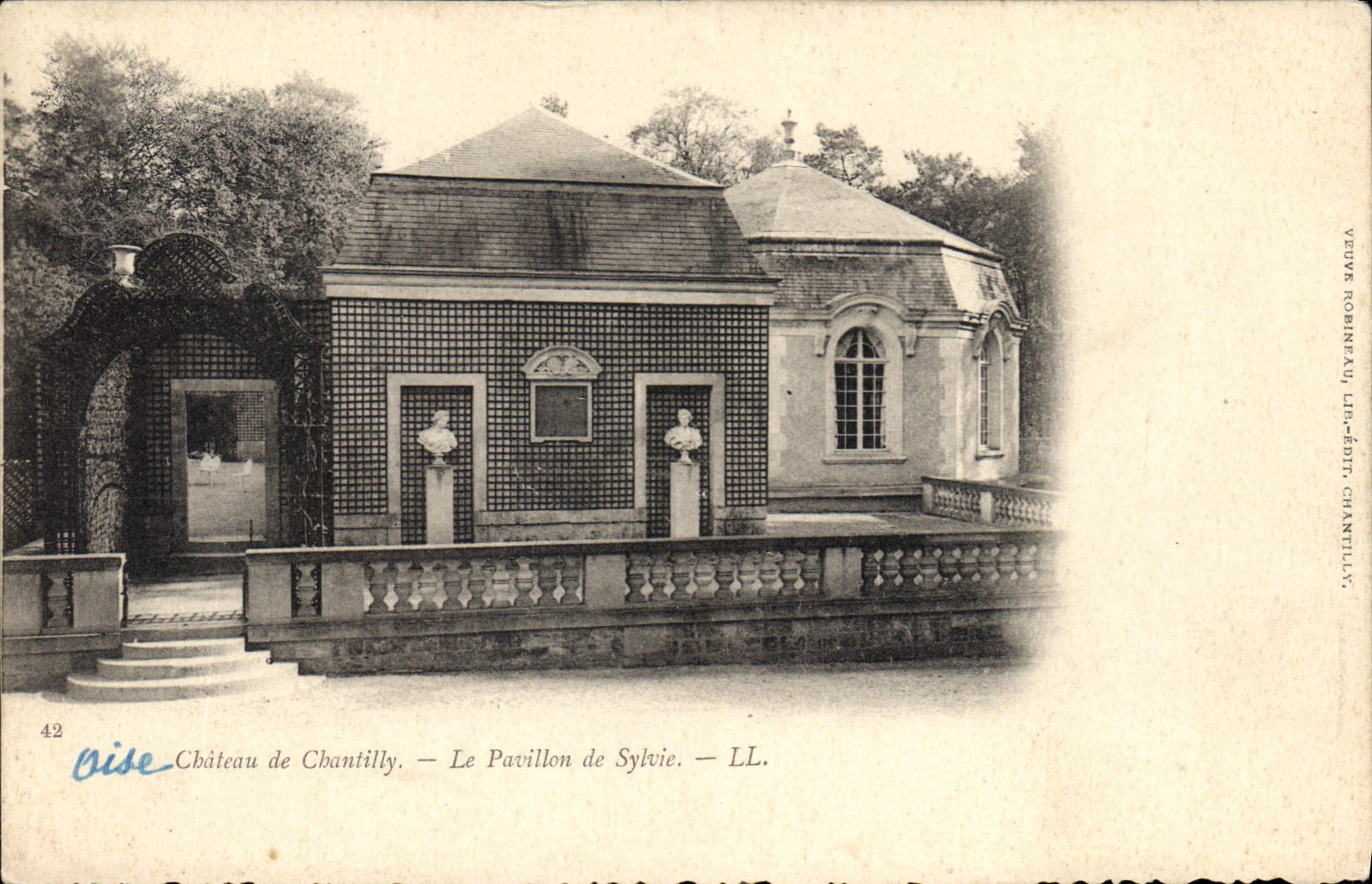 CPA Chateau de Chantilly Le Pavillon de Sylvie